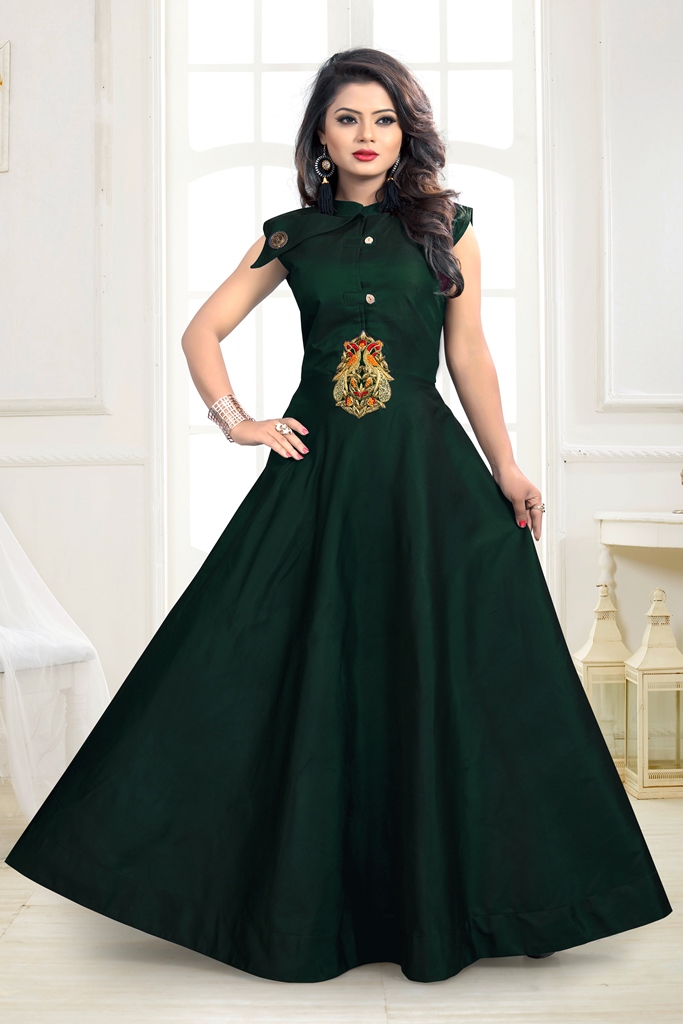 Partywear Designer Wine Twill Tapeta Gown Green