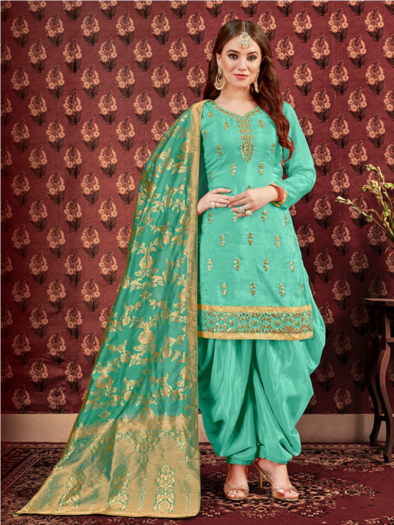 Celebrate This Festive Season Wearing This Designer Patiyala Suit