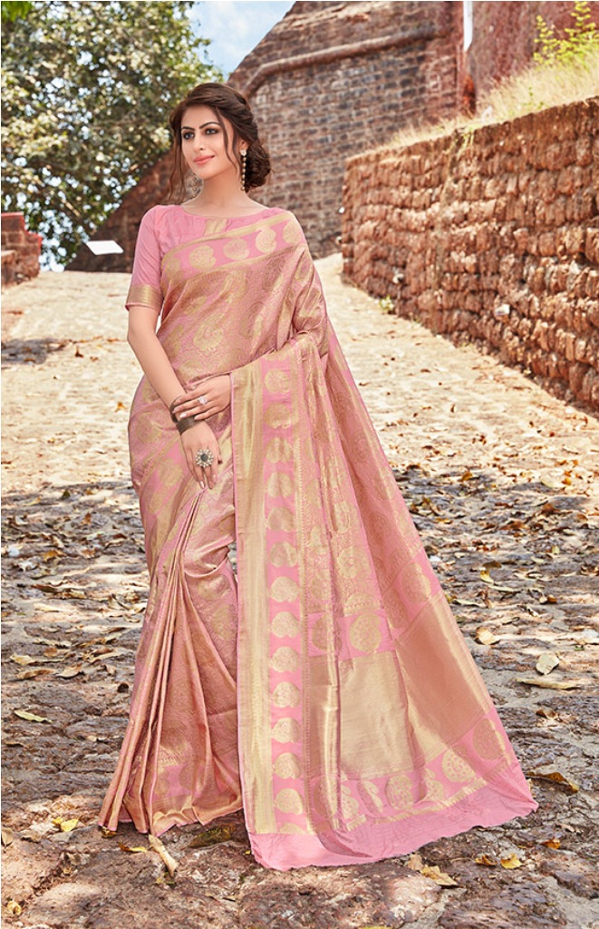 Grab This Very Beautiful Heavy Weaved Designer Silk Based Saree