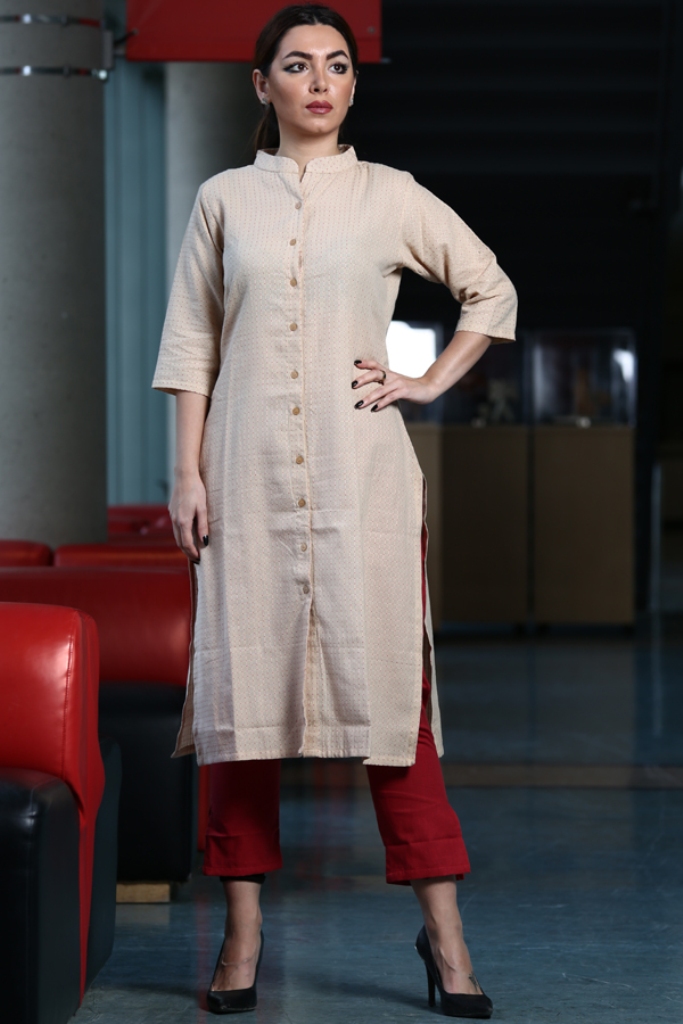 Simple And Elegant Kurta Set Is Here In Simple Colored Kurti Paired With Plazzo