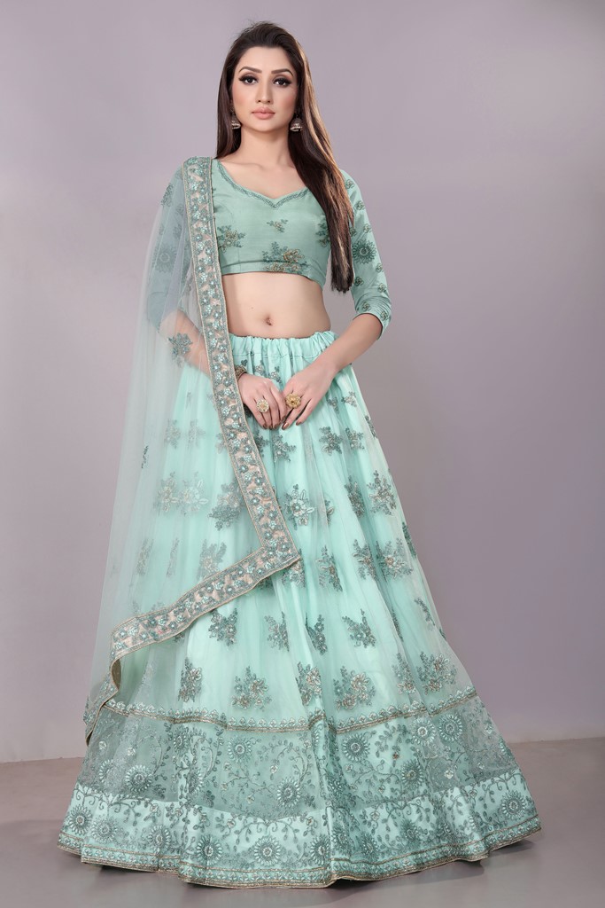 Graceful Of All Wearing This Heavy Designer Elegant Lehenga Choli