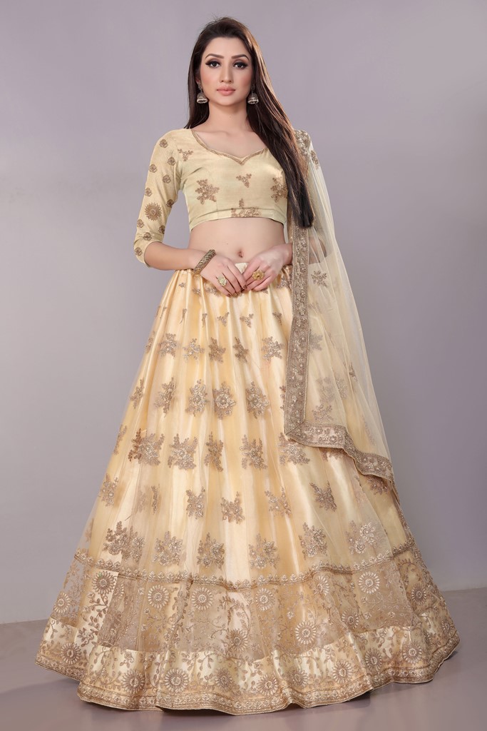 Graceful Of All Wearing This Heavy Designer Elegant Lehenga Choli