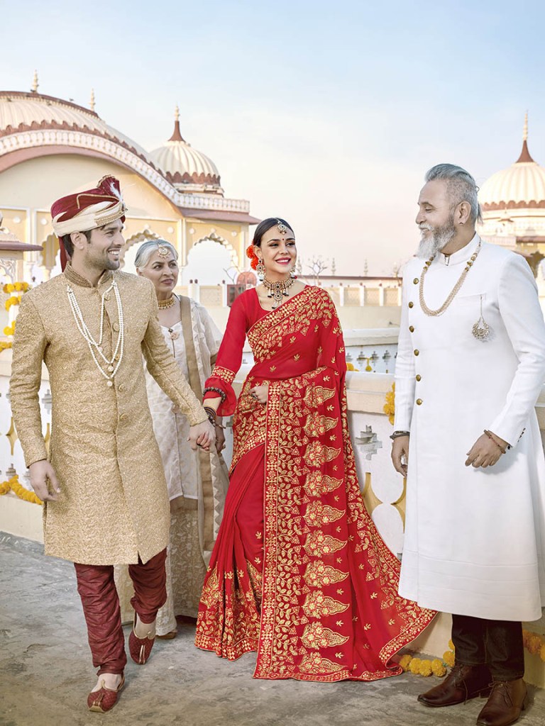 Beautiful Collection In Bridal Sarees With This Designer�Saree In Red Color Paired With Red Colored Blouse