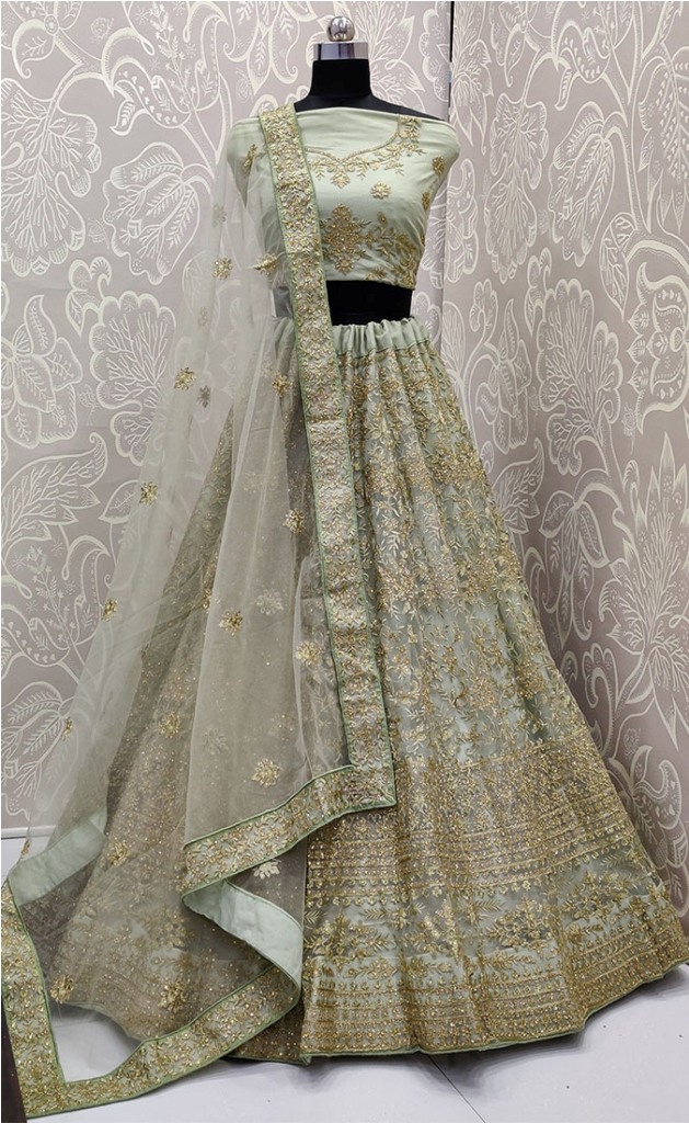 Look The Most Elegant Of All This Wedding Season Wearing This Heavy Designer Lehenga Choli