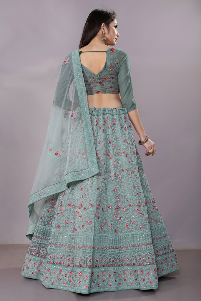 Graceful Of All Wearing This Heavy Designer Elegant Lehenga Choli