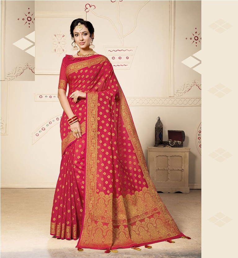 Flaunt Your Rich And Elegant Taste Wearing This Lovely Silk Based Saree