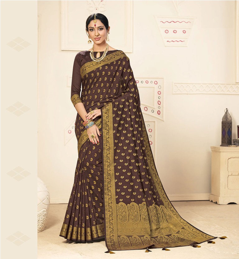 Flaunt Your Rich And Elegant Taste Wearing This Lovely Silk Based Saree