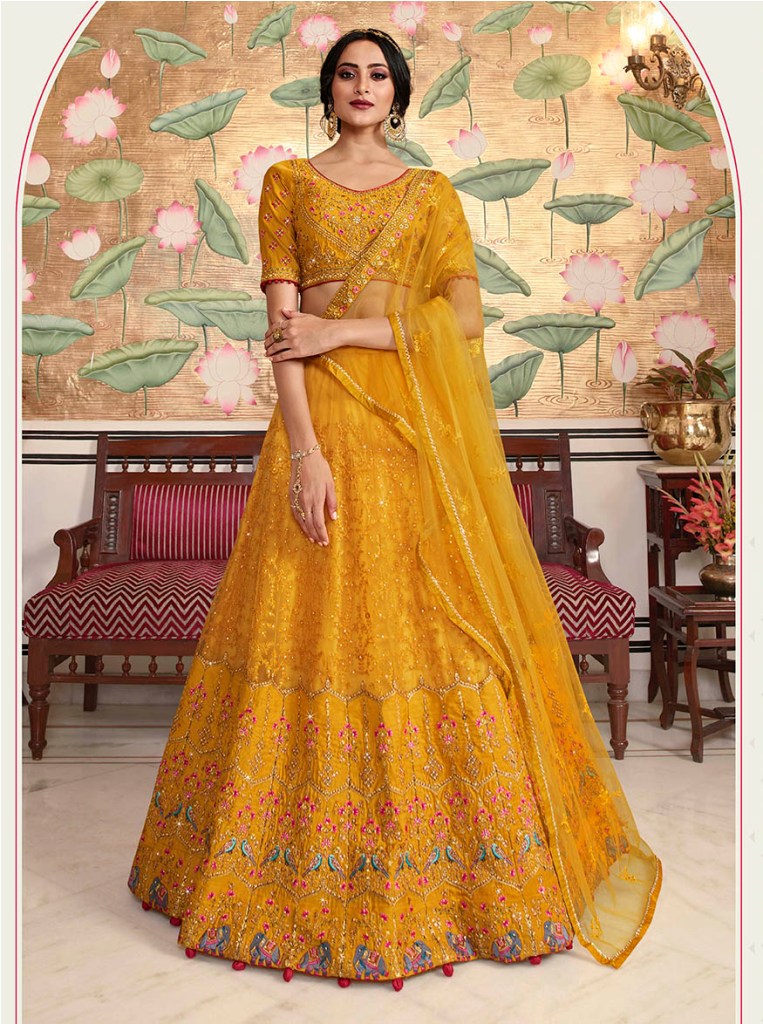 New And Unique Patterned Heavy Designer Lehenga Choli